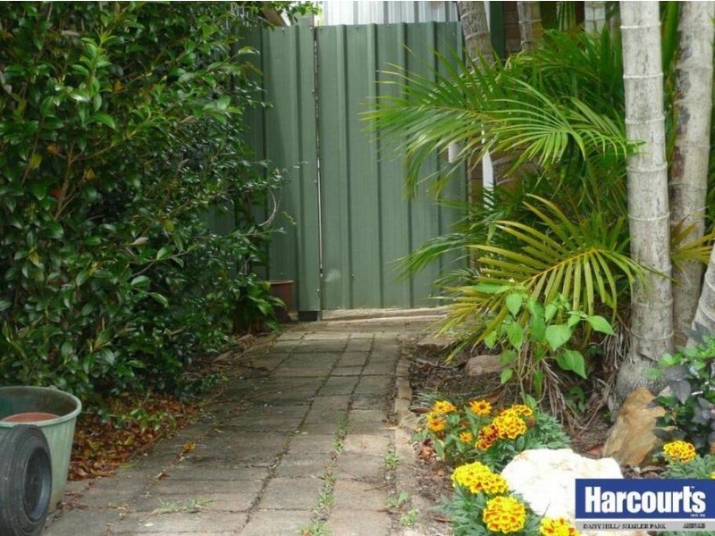 4 Lilac Street, Daisy Hill QLD 4127