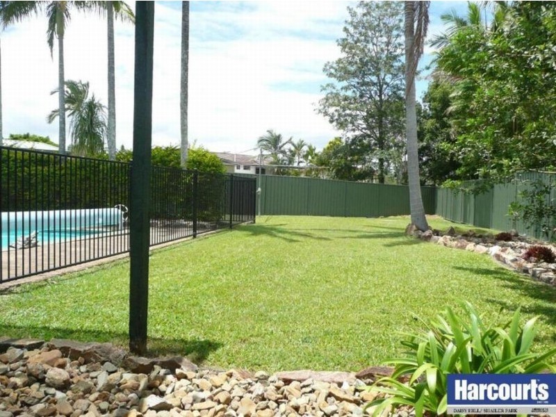 4 Lilac Street, Daisy Hill QLD 4127