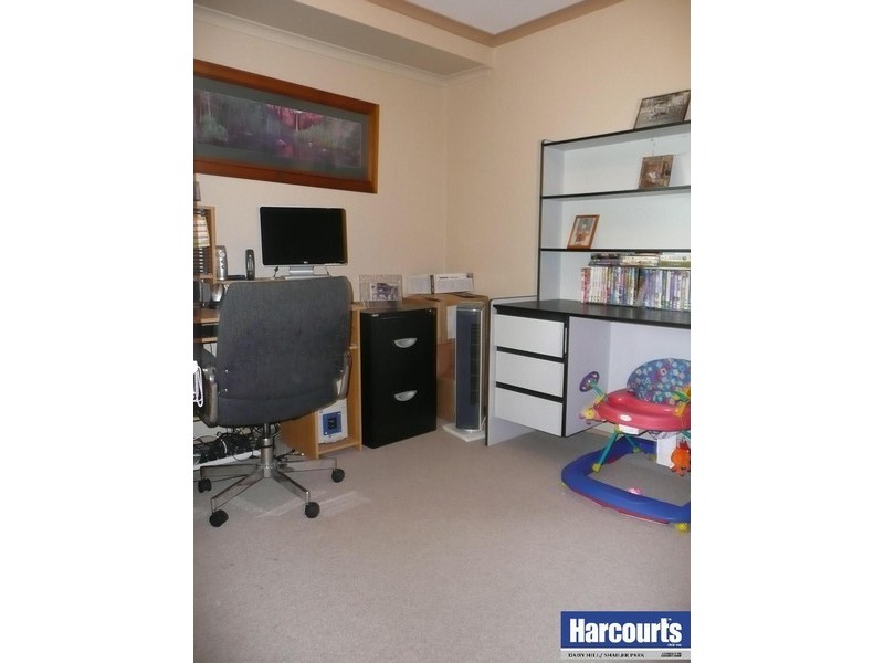 4 Lilac Street, Daisy Hill QLD 4127