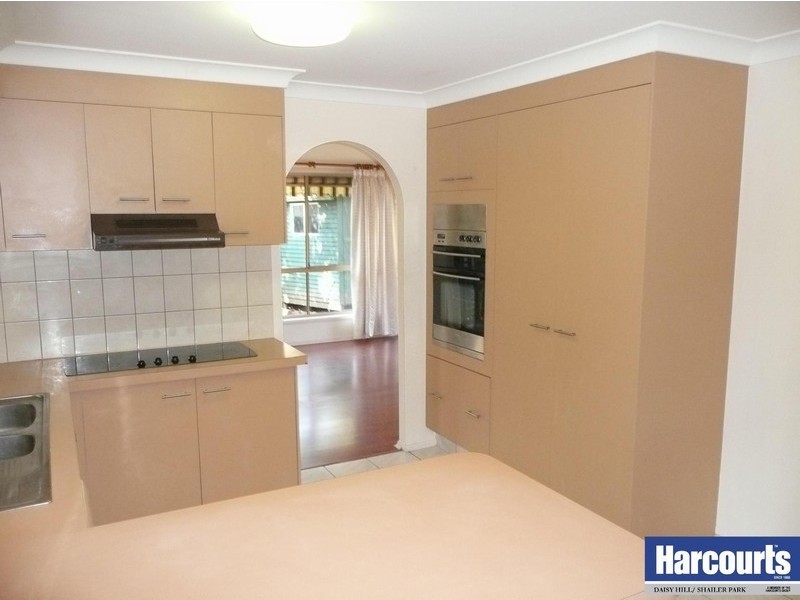 74 John Paul Drive, Daisy Hill QLD 4127