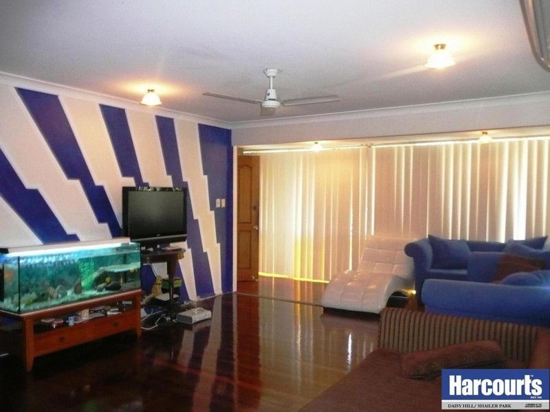 19 Werona Street, Slacks Creek QLD 4127