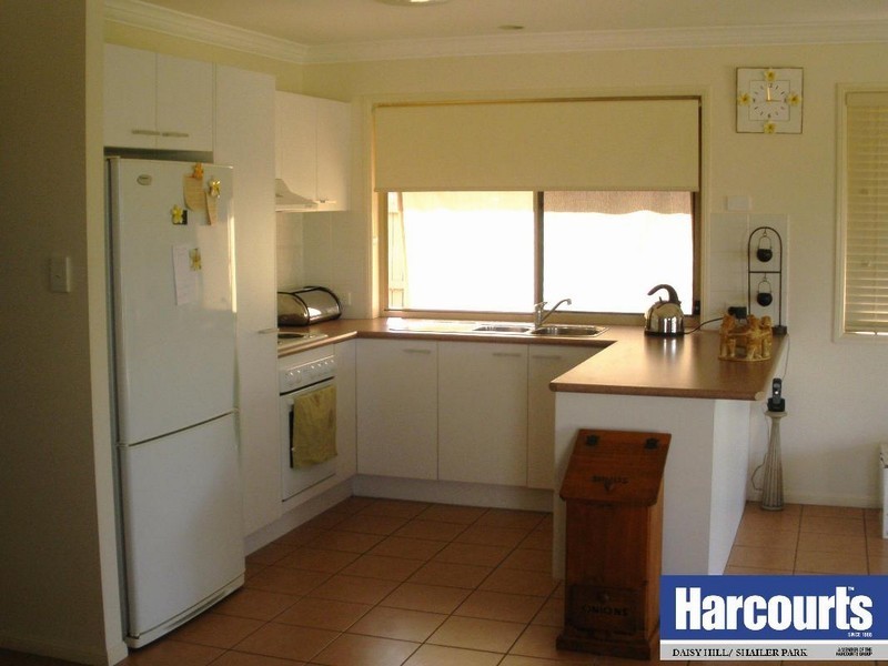 17 Timberland Place, Loganholme QLD 4129