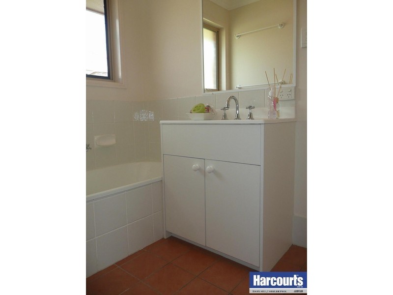 17 Timberland Place, Loganholme QLD 4129