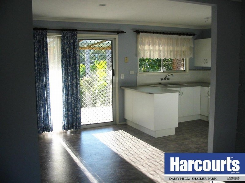 26 Davina Street, Shailer Park QLD 4128