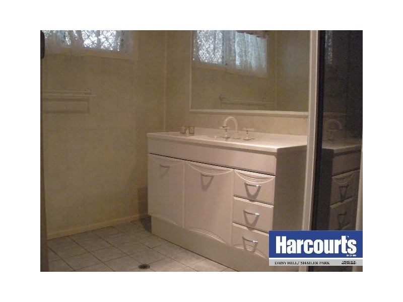 26 Davina Street, Shailer Park QLD 4128