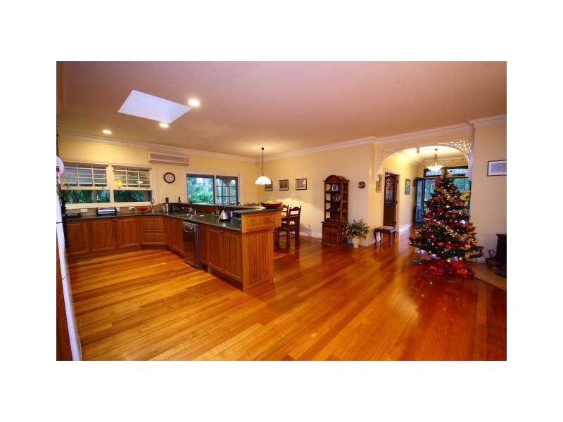 27 Matilda Road, Gaven QLD 4211