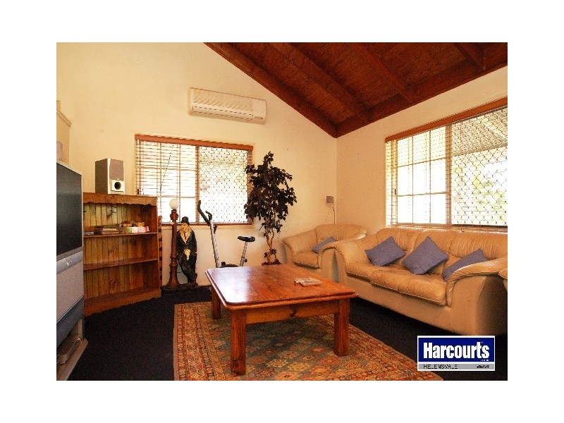 L493    RP181870 Cobram Place, Helensvale QLD 4212