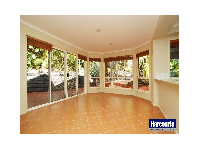 26 Polynesia Avenue, Pacific Pines QLD 4211