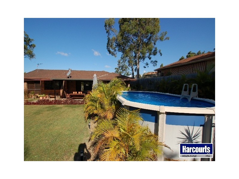 11 Otford Place, Helensvale QLD 4212