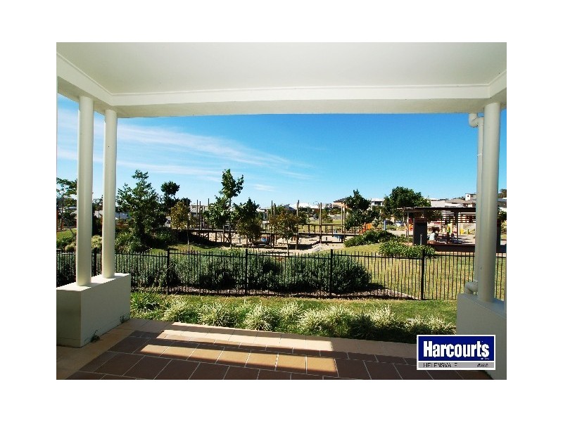 10 Twynam Mews, Pacific Pines QLD 4211