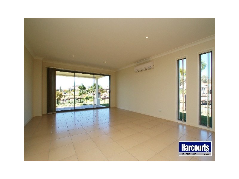 10 Twynam Mews, Pacific Pines QLD 4211