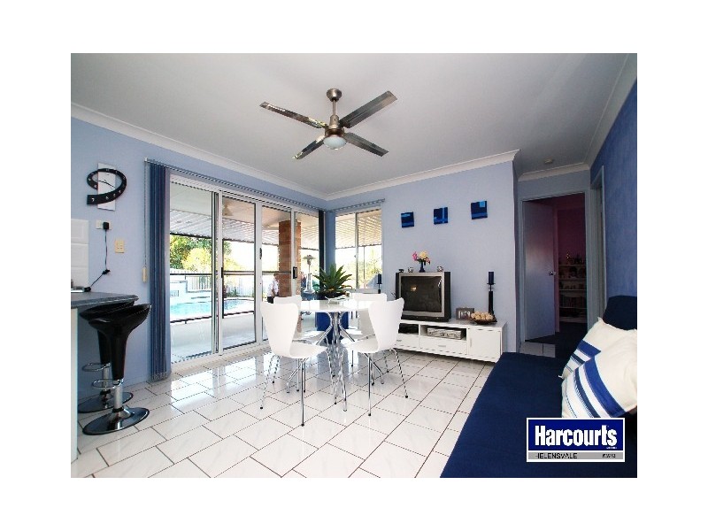 11 Glendale Place, Helensvale QLD 4212