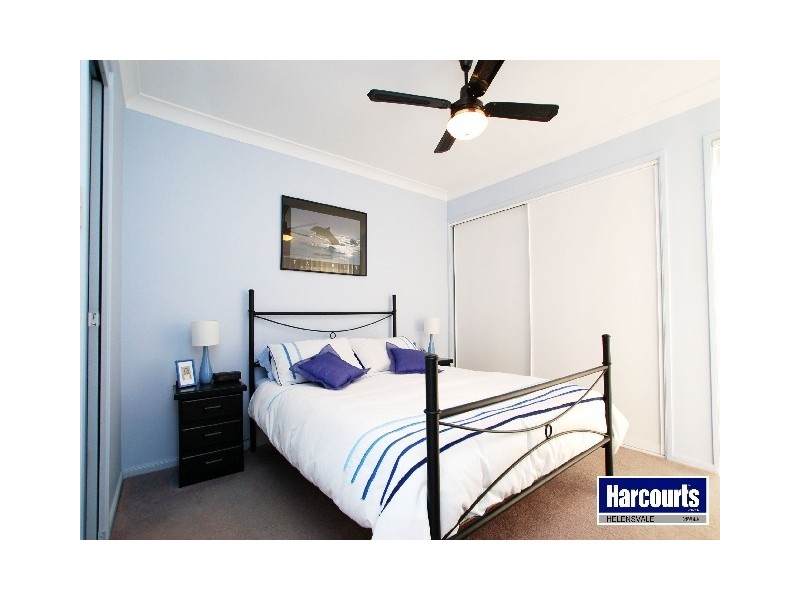 11 Glendale Place, Helensvale QLD 4212