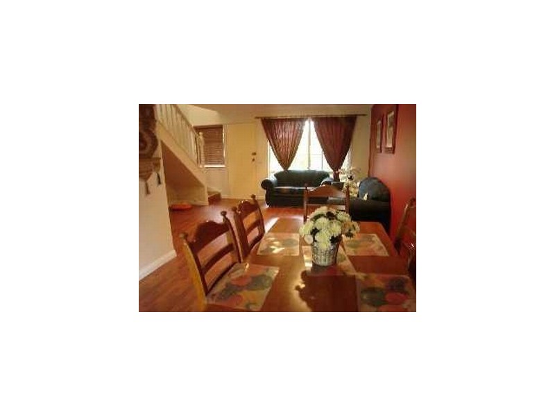 7/27 Rain Tree Glen, Coombabah QLD 4216