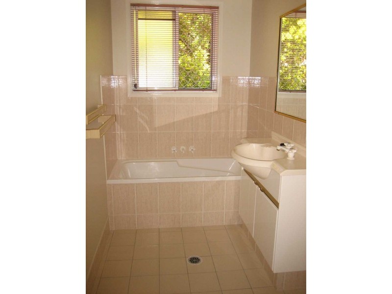 17/27 Rain Tree Glen, Coombabah QLD 4216