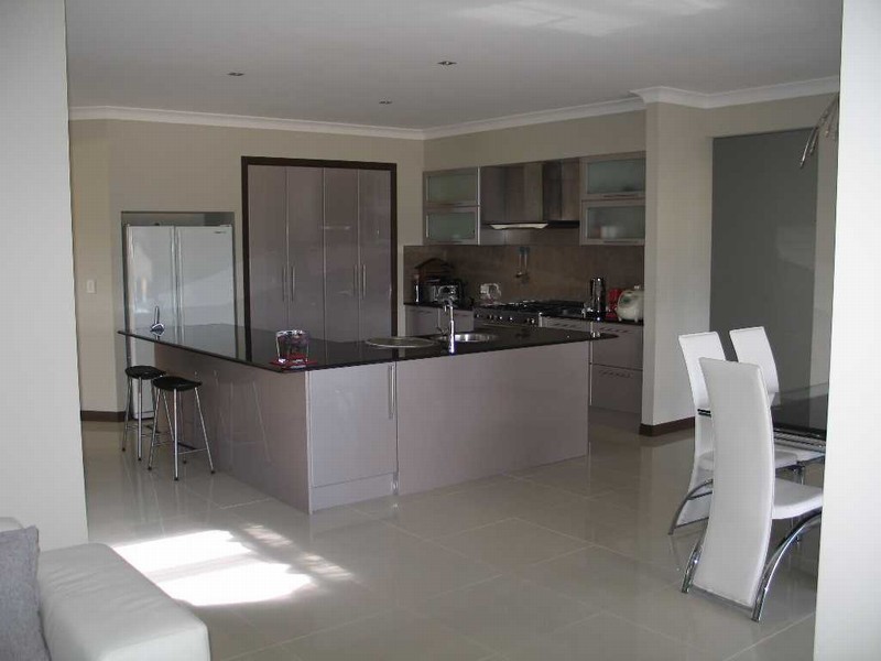 26 Salvado Drive, Pacific Pines QLD 4211