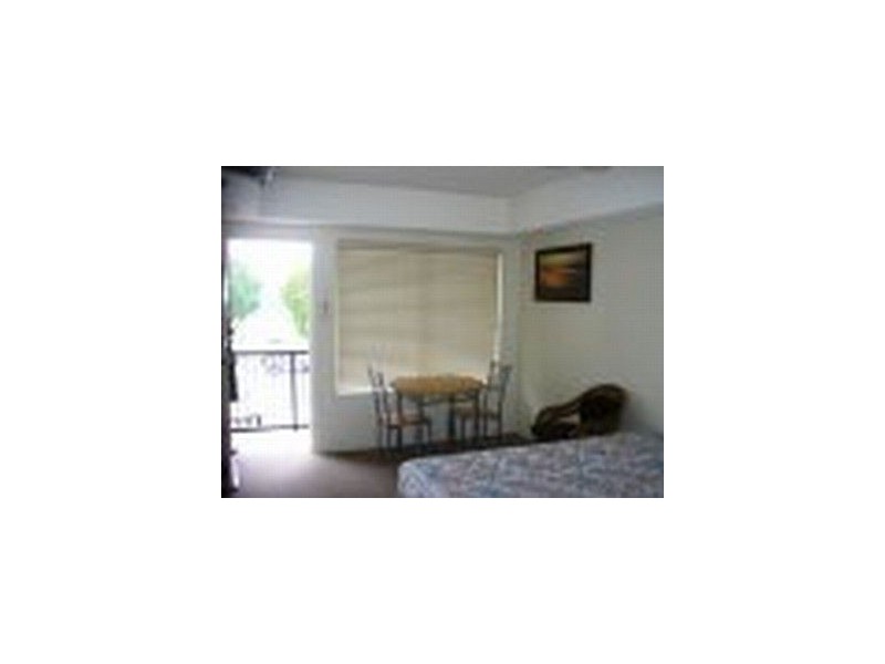 6/1 Pinnaroo Street, Hope Island QLD 4212