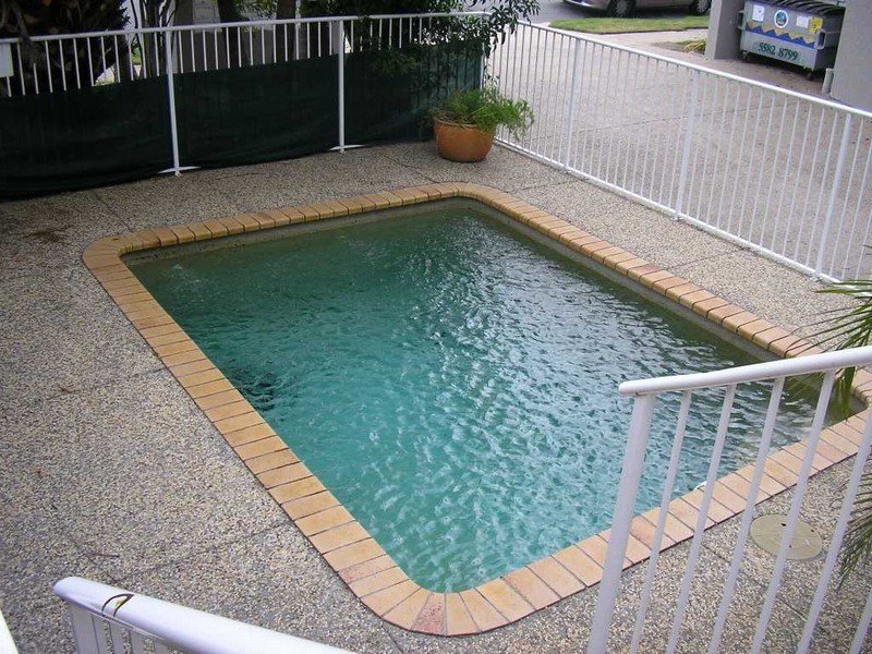 10/7 Illawong St, Surfers Paradise QLD 4217