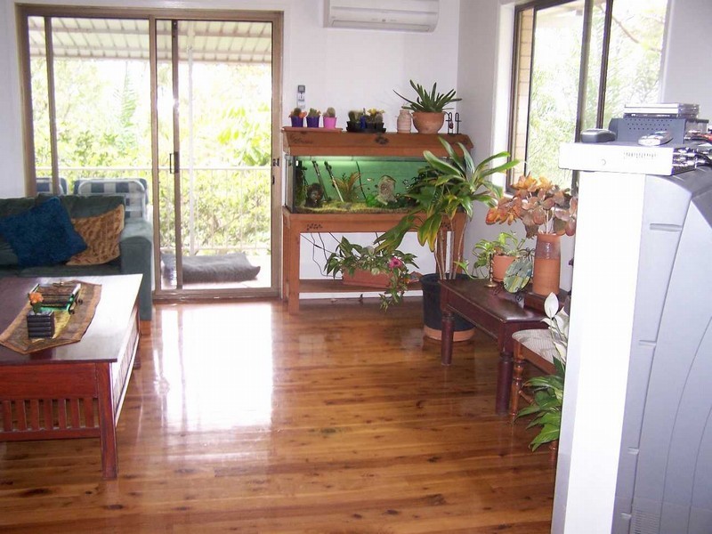 14 Woodford Rd, Helensvale QLD 4212