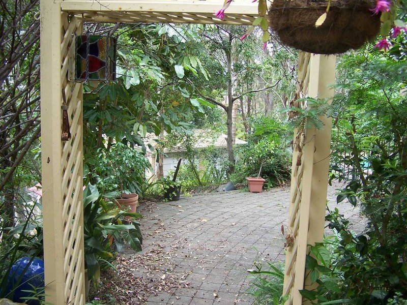 14 Woodford Rd, Helensvale QLD 4212