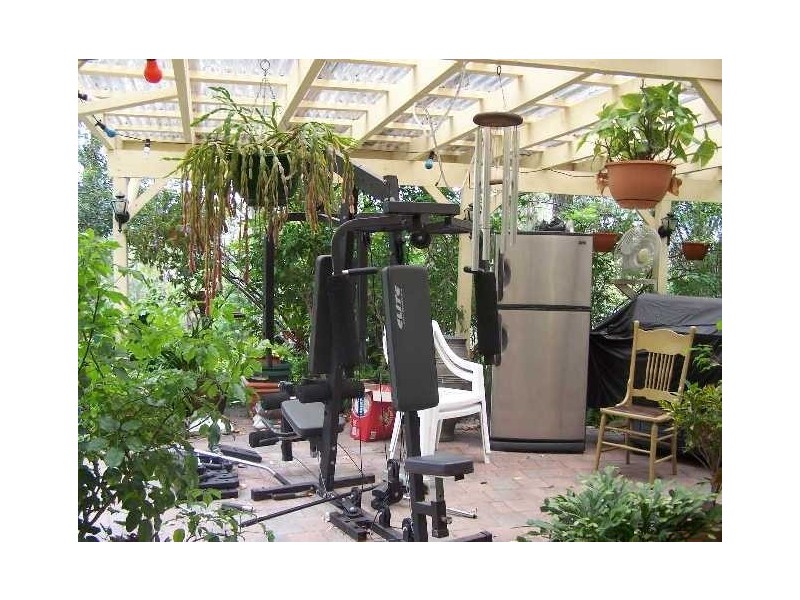 14 Woodford Rd, Helensvale QLD 4212