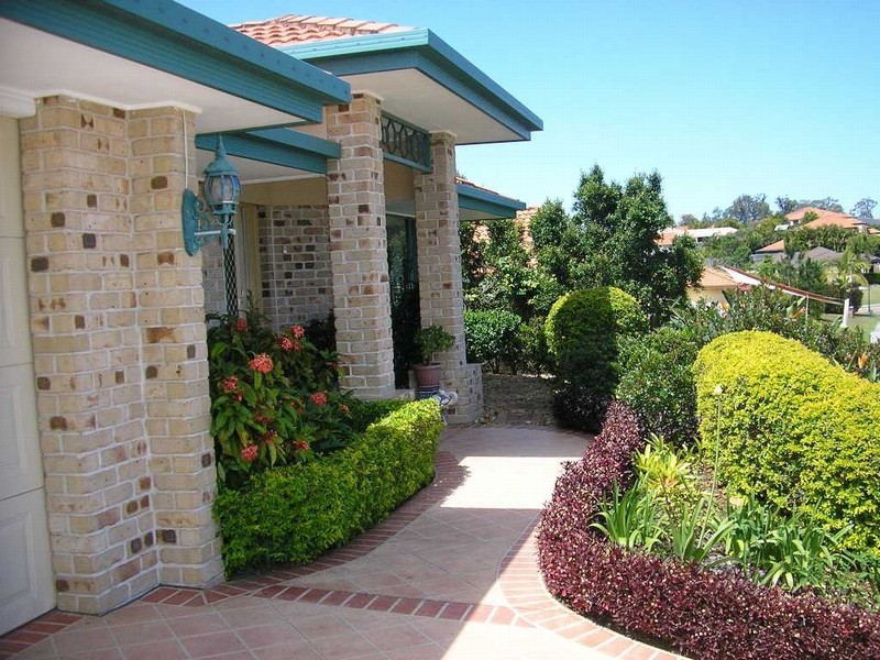 31 Santa Isobel Blvd, Pacific Pines QLD 4211