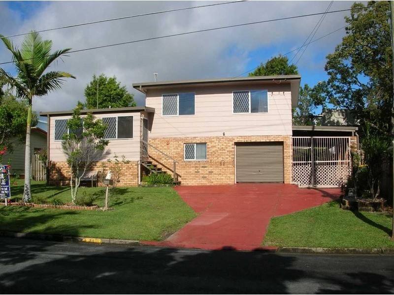 28 Hepworth St, Arundel QLD 4214