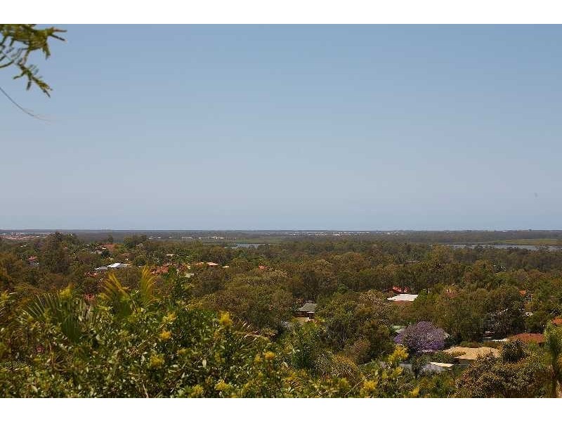 7 Highvale Drive, Helensvale QLD 4212