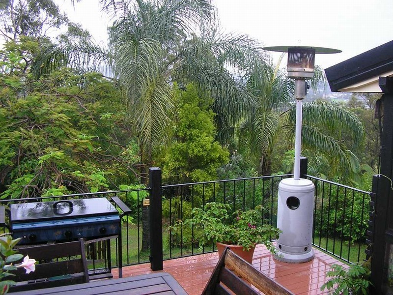 49 Tamworth Drive, Helensvale QLD 4212