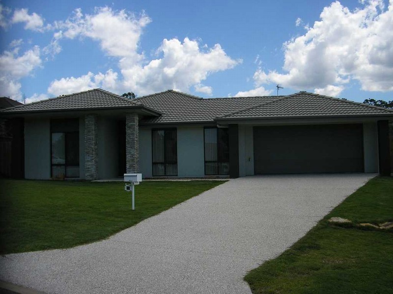 23 Hatutu Street, Pacific Pines QLD 4211