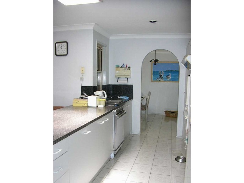 77 Lindfield Road, Helensvale QLD 4212