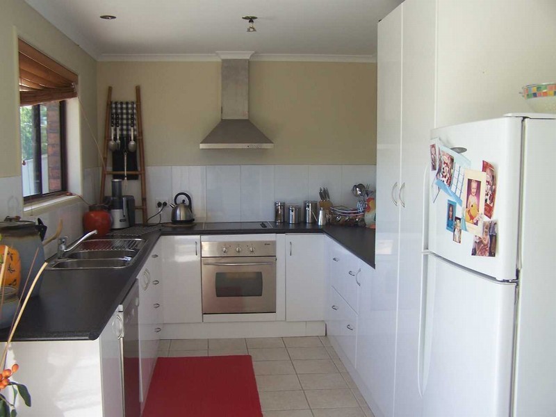 3 Berri Place, Helensvale QLD 4212
