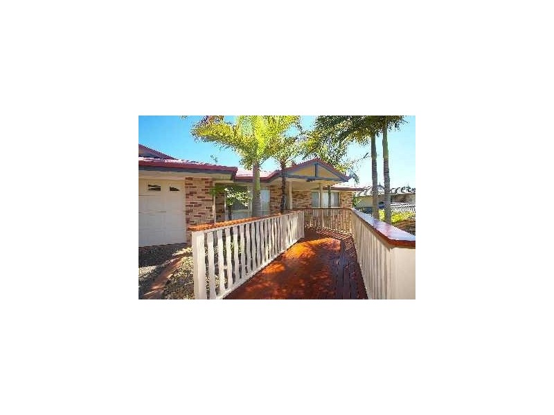7 Highvale Drive, Helensvale QLD 4212