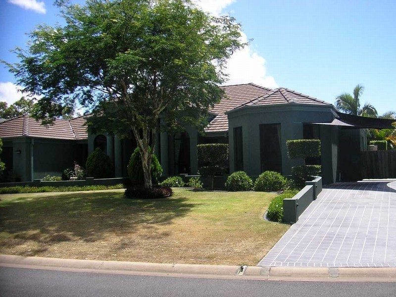 53 Highvale Drive, Helensvale QLD 4212