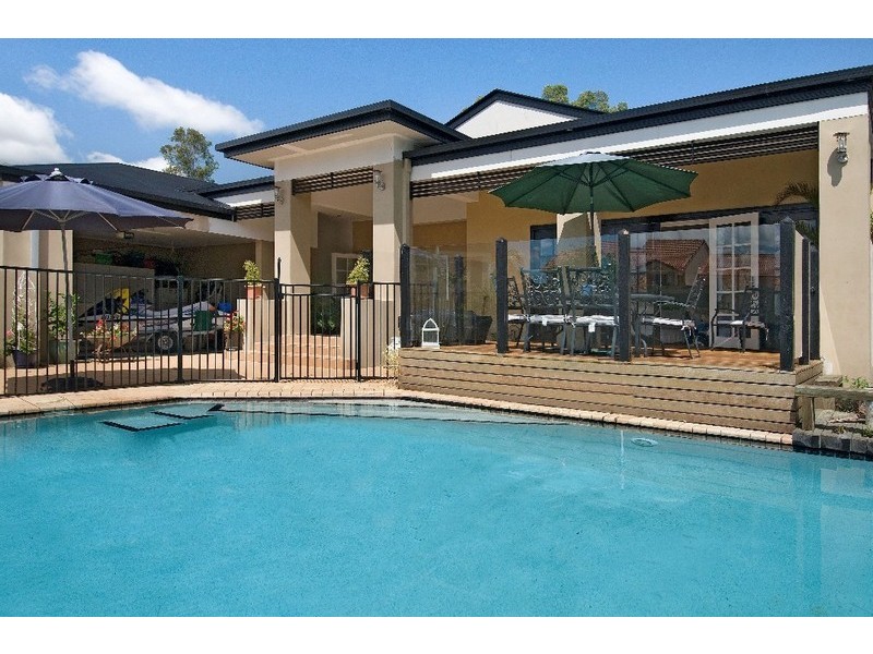 73 Tamworth Drive, Helensvale QLD 4212