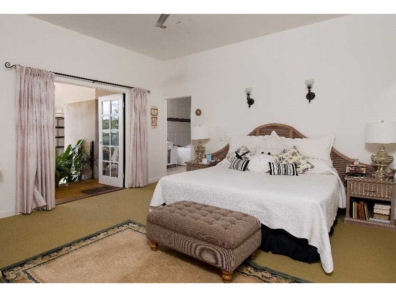 73 Tamworth Drive, Helensvale QLD 4212