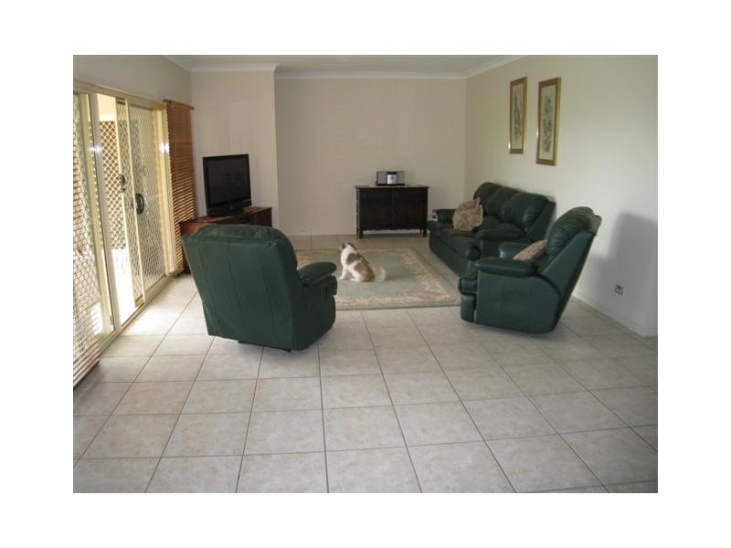 13 Irvine Street, Pacific Pines QLD 4211