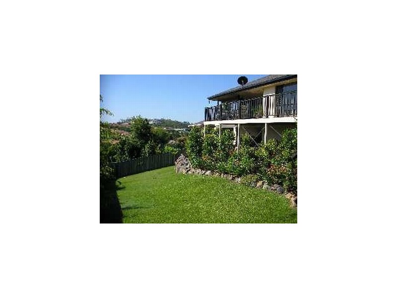 19 Hatutu Street, Pacific Pines QLD 4211