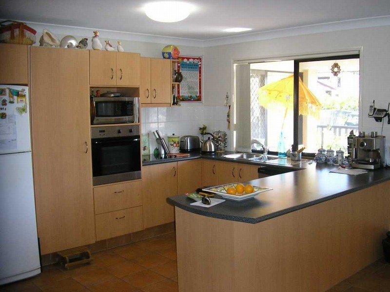 19 Hatutu Street, Pacific Pines QLD 4211