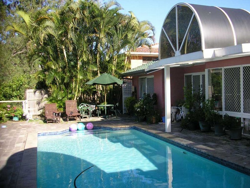 6 The Promontory, Helensvale QLD 4212