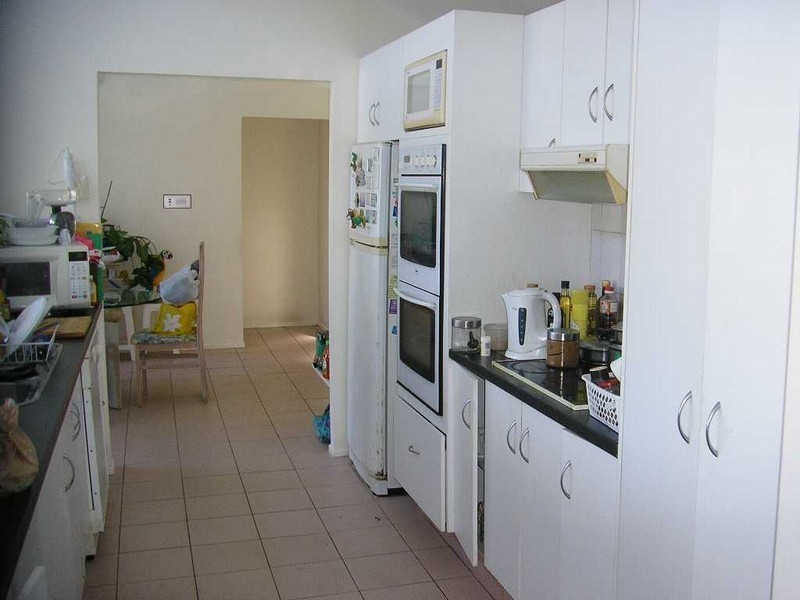 6 The Promontory, Helensvale QLD 4212