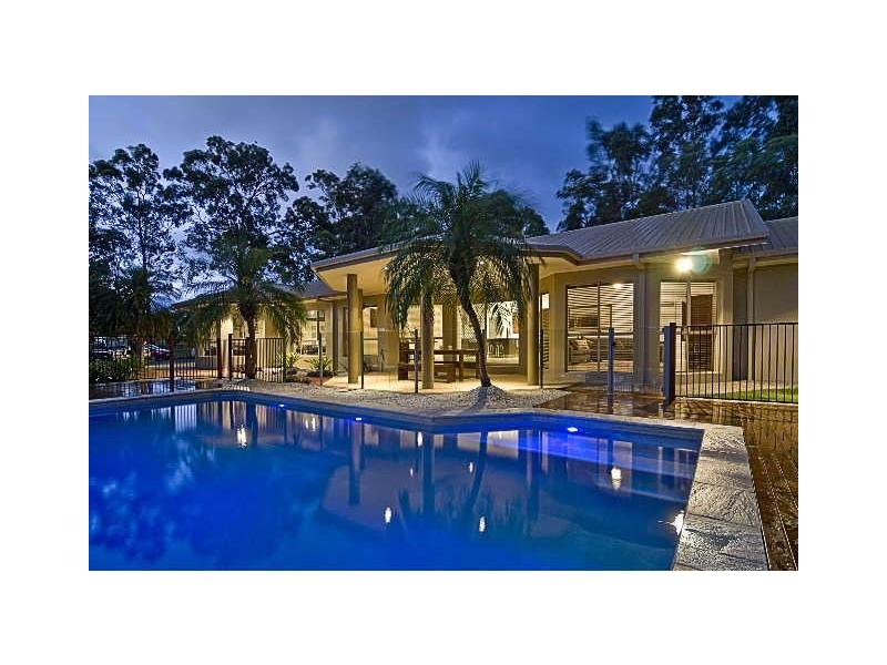 17 Clarence Drive, Helensvale QLD 4212