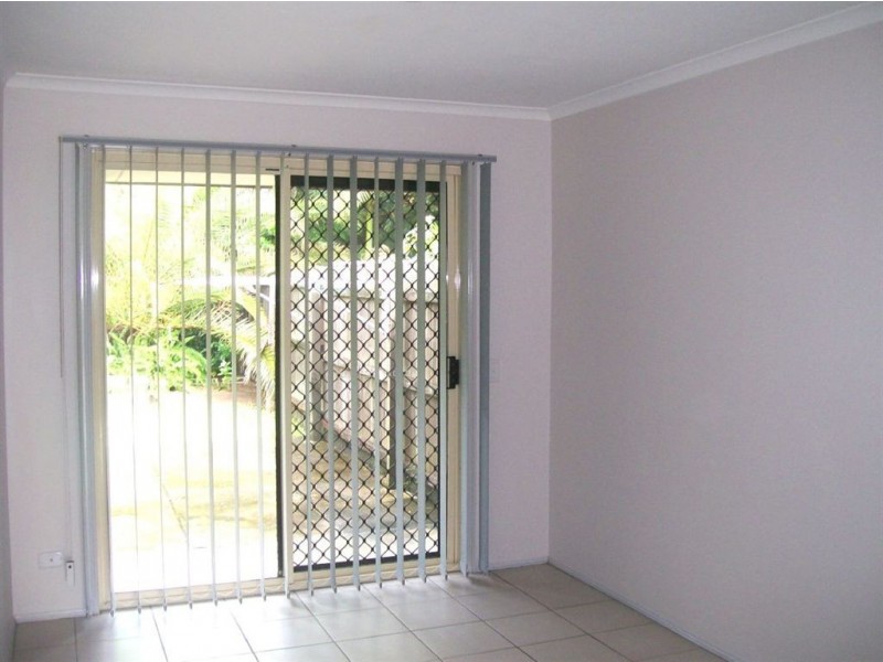 2/26 Broadway Drive, Oxenford QLD 4210