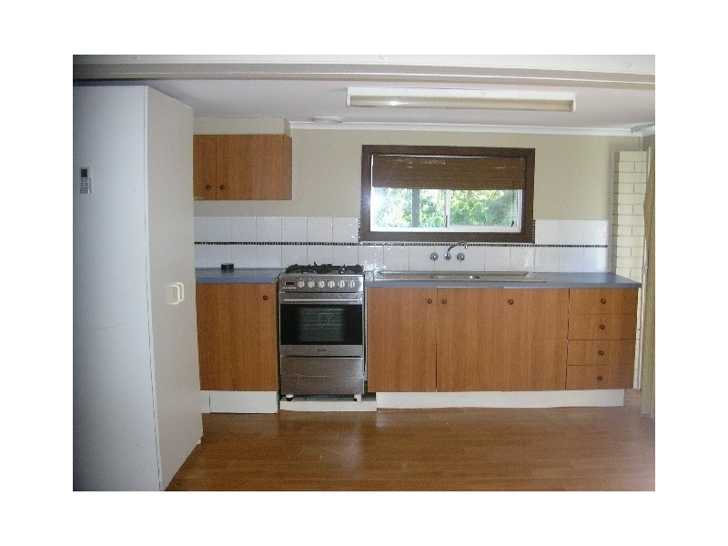 4 Lachlan Avenue, Molendinar QLD 4214