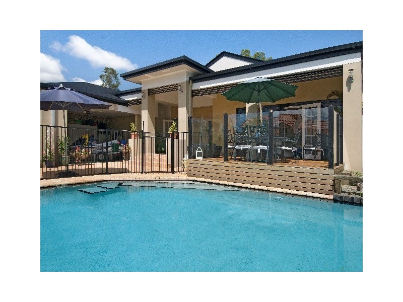73 Tamworth Drive, Helensvale QLD 4212