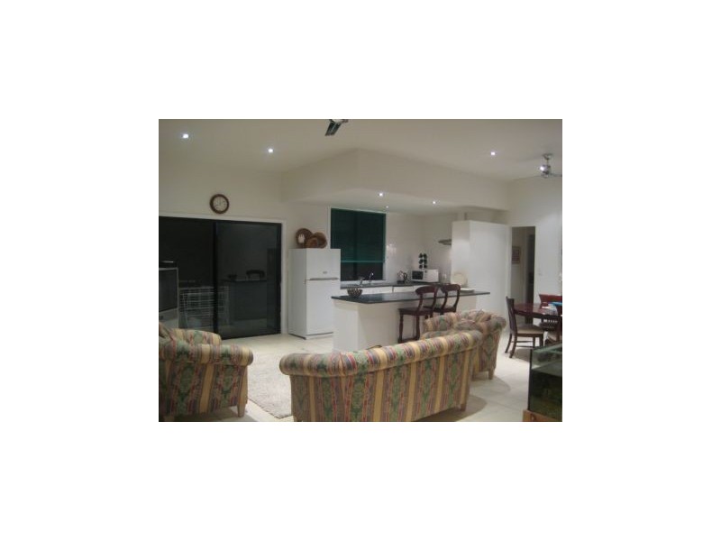 73 Tamworth Drive, Helensvale QLD 4212