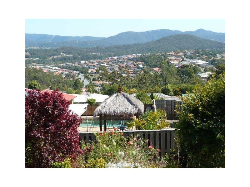 34 Hillary Circuit, Pacific Pines QLD 4211