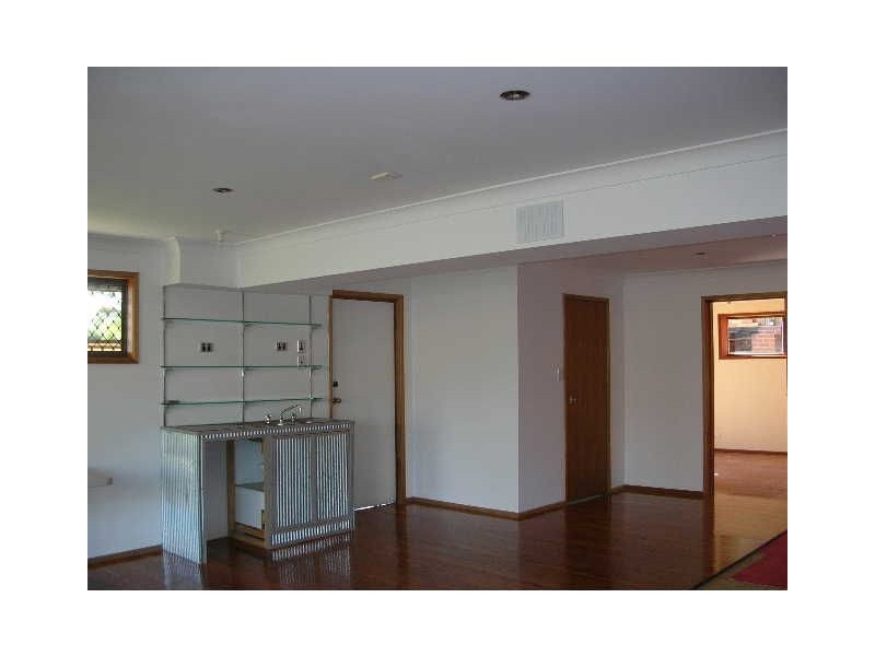 14 Kittani Crescent, Ashmore QLD 4214