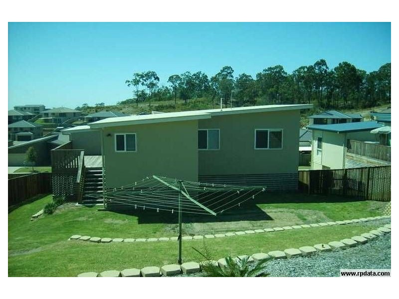 17 Elkins Street, Pacific Pines QLD 4211