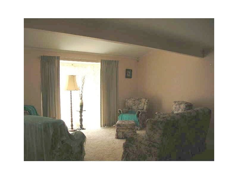 10 Tambo Court, Helensvale QLD 4212